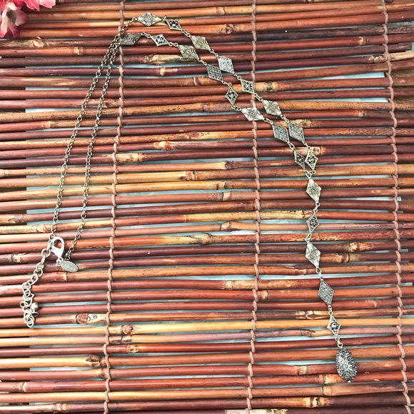 Chico's Long Drop Necklace - Picture 6 of 8